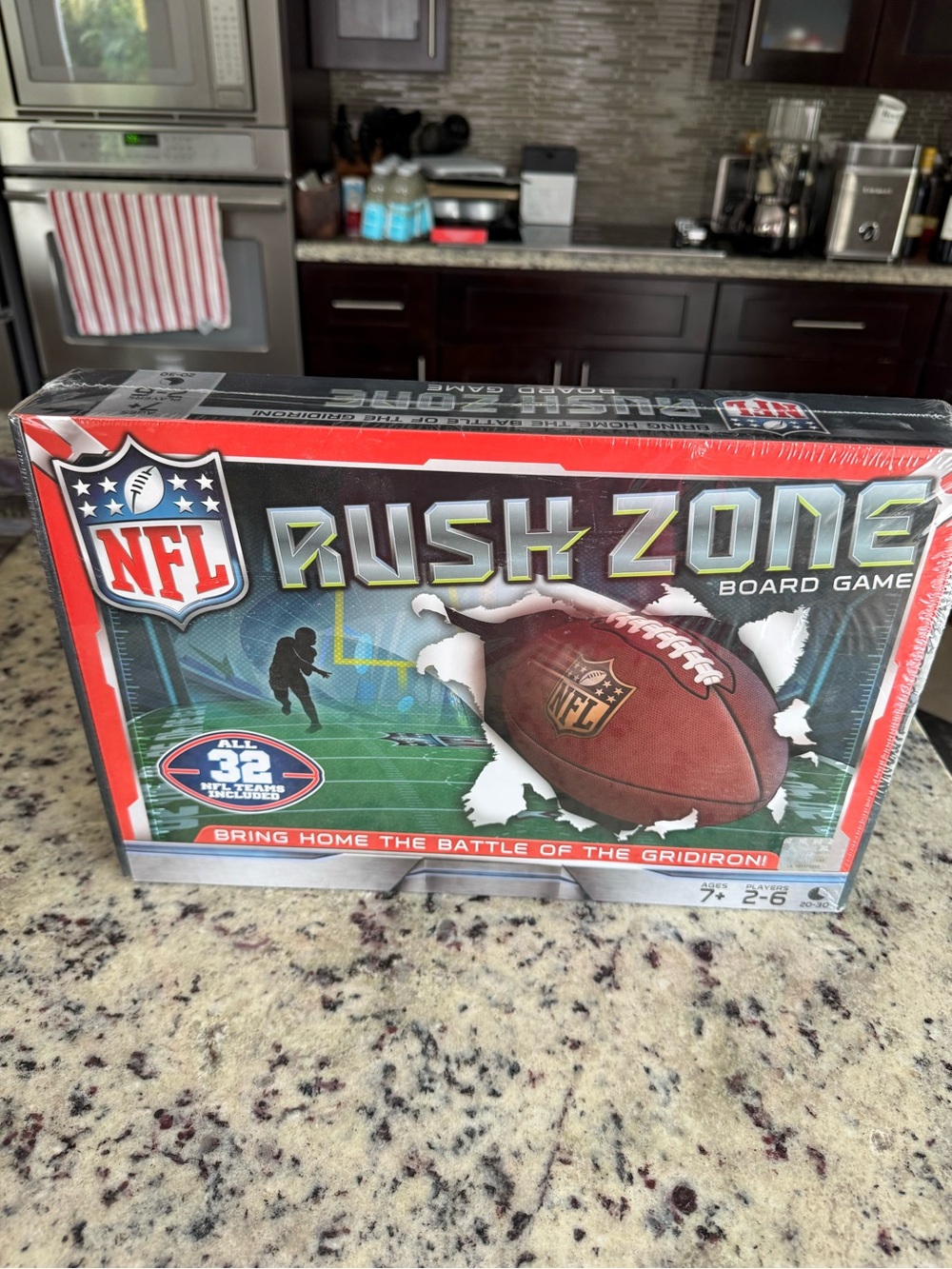 NEW Sealed NFL Rush Zone Football Board Game - Flawless Box